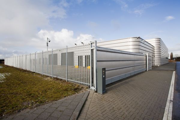 Industrial Fence Repair Service
